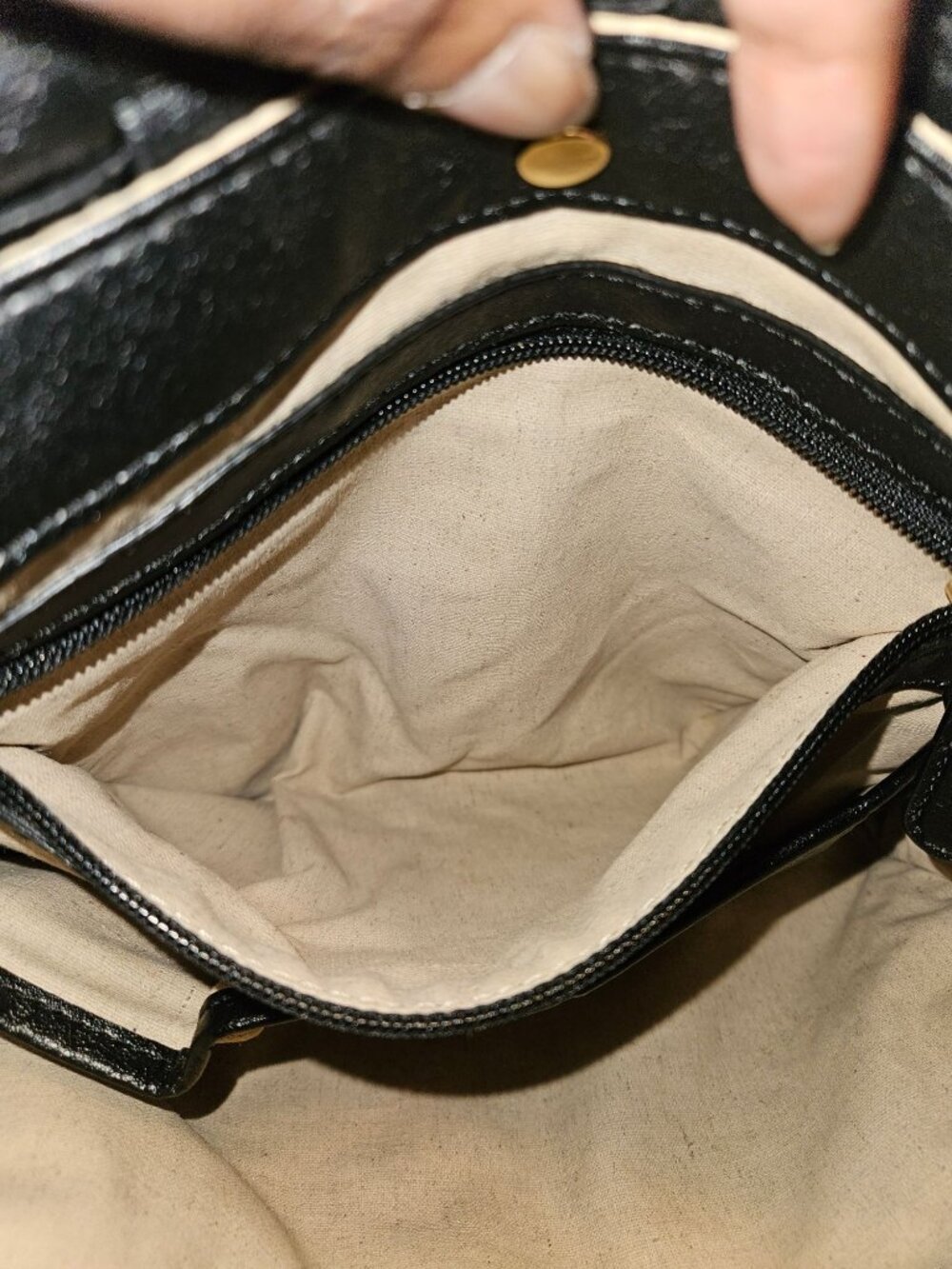 Michael Kors Black Woven Leather Vivian Tote Crossbody Bag - Picture 12 of 16